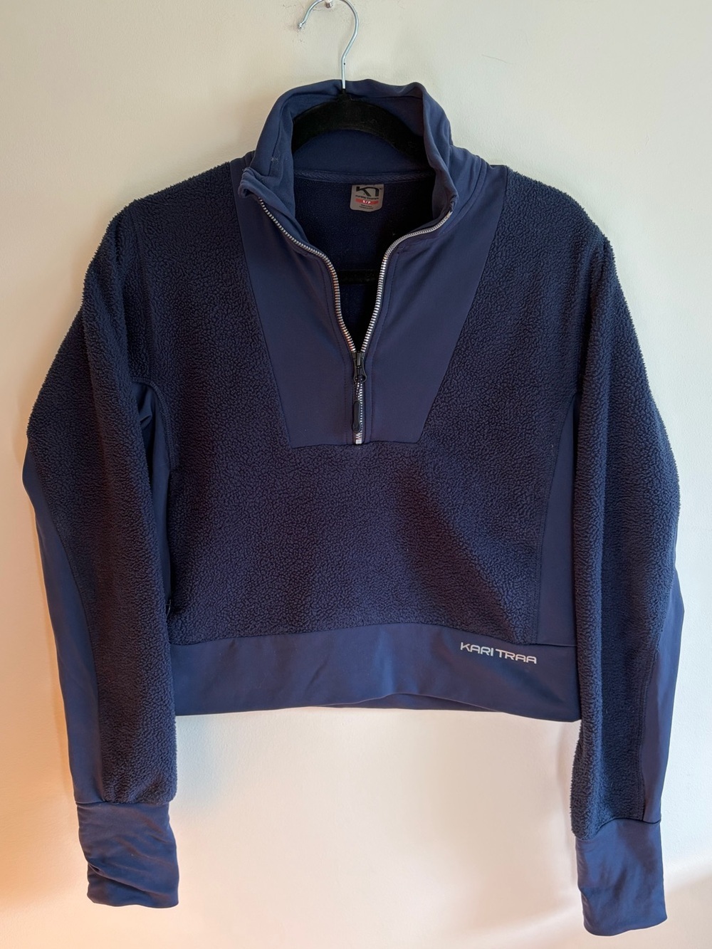 KARI TRAA - size small Sigrun Hybrid Sweatshirt.